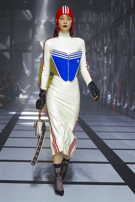 gucci tube|Watch the Exquisite Gucci fashion show video. .